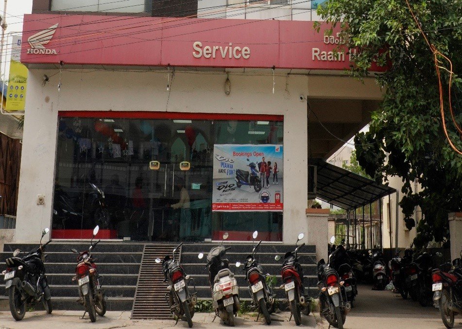 Raam Honda Showroom - Suchitra